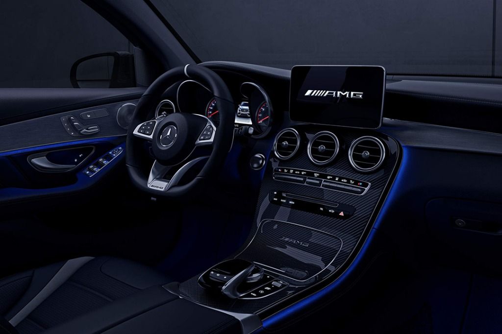 2018 Mercedes-Benz AMG GLC 300 Coupe AMG Line Interior 001