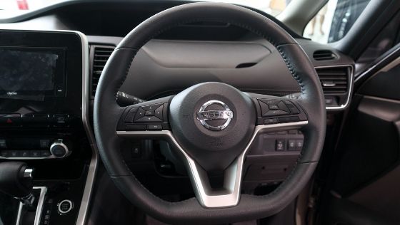 2018 Nissan Serena S-Hybrid Highway Star 2.0 Interior 006