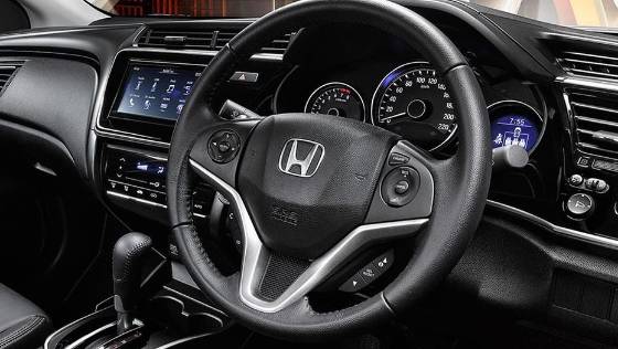 Honda City (2018) Interior 001