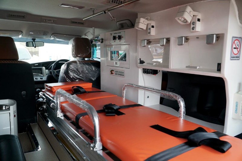 Here to save lives, this is the Toyota Innova ambulance 02