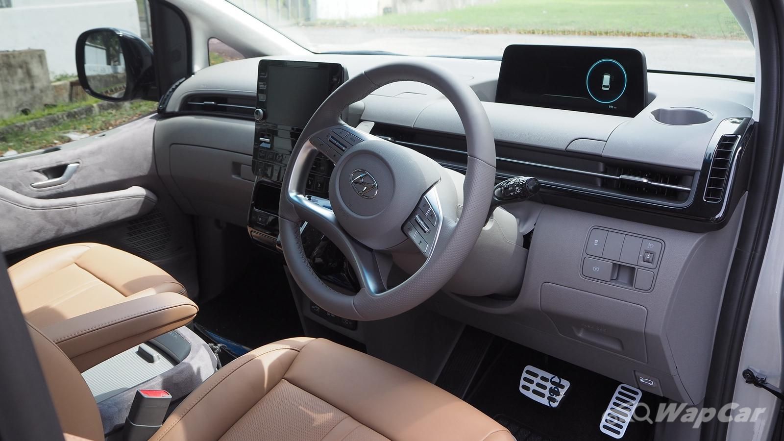 2021 Hyundai Staria 2.2 Premium Interior 005