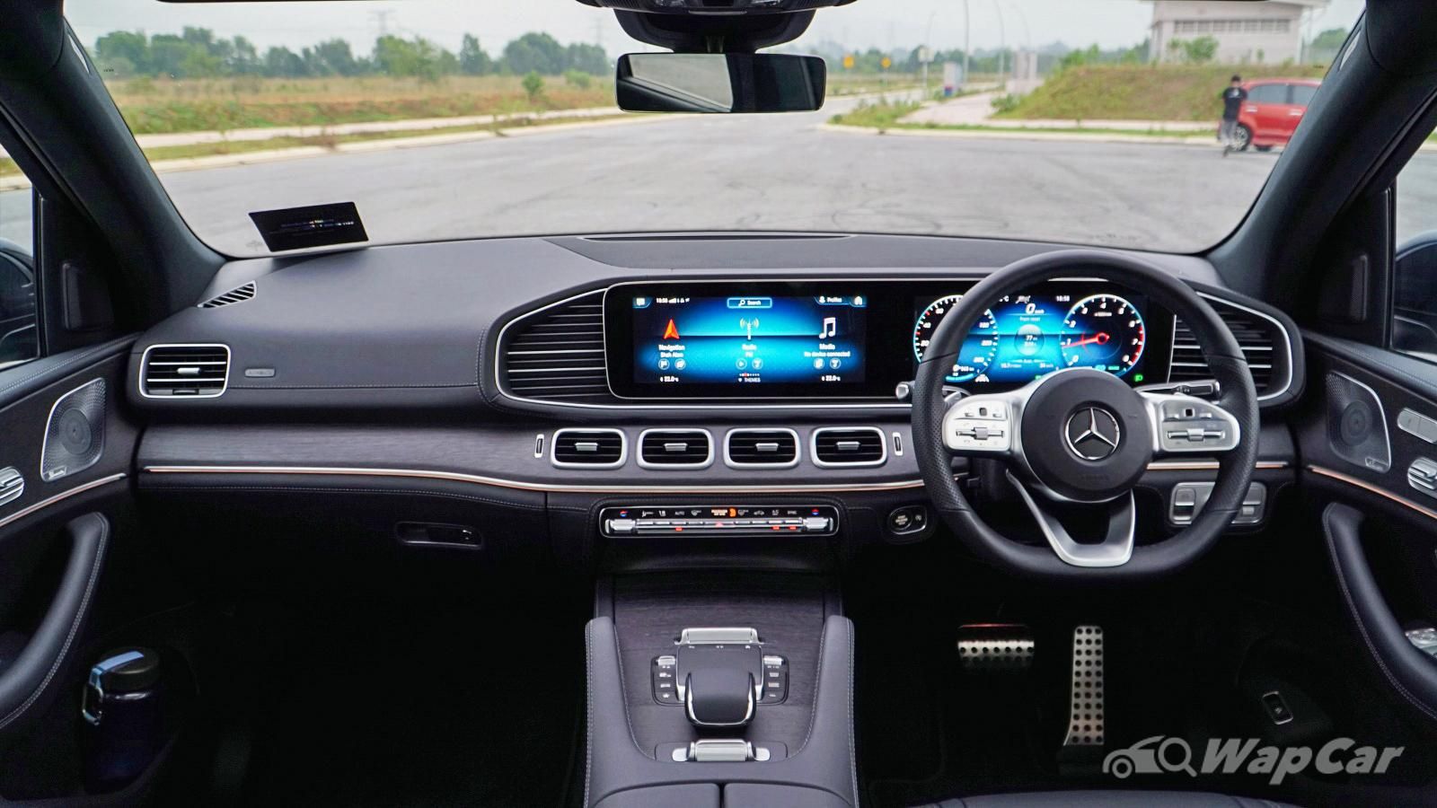 2021 Mercedes-Benz GLE 450 4Matic AMG Line Interior 001