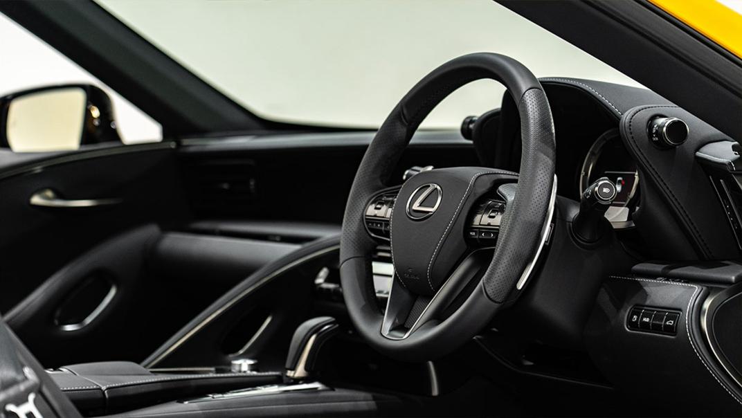 2021 Lexus LC 500 Convertible Interior 002