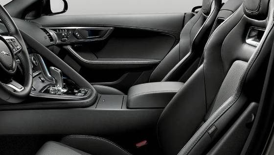 Jaguar F-Type (2013) Interior 008