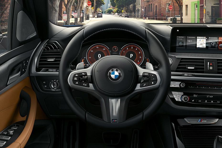 BMW X3 (2019) Interior 001