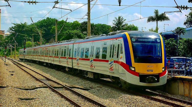KTMB and Transport Minister under fire for claiming congestion is caused by Malaysian's refusal to use public transport