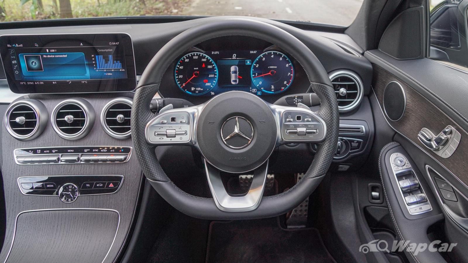 2020 Mercedes-Benz C-Class C 200 AMG Line Interior 003