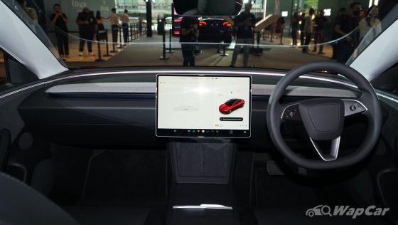 2023 Tesla Model 3 public Interior 001