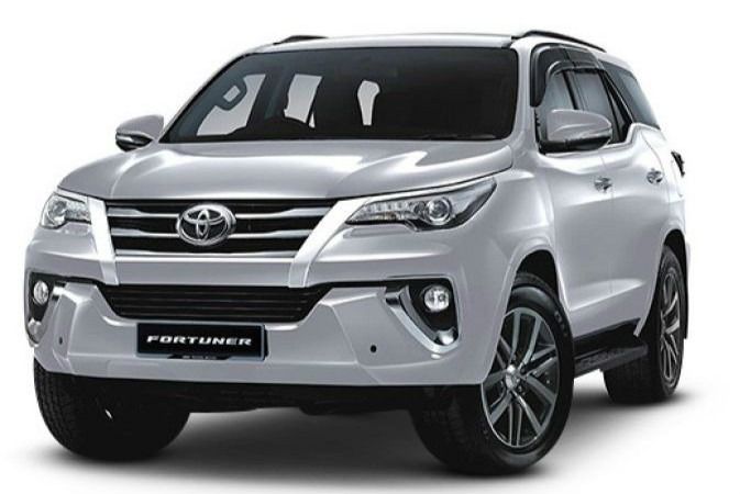Toyota Fortuner (2018) Others 002