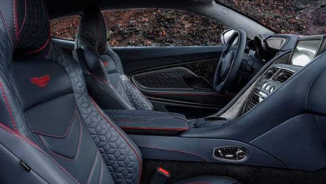Aston Martin DBS Superleggera (2019) Interior 005