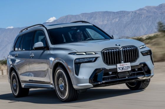 New CKD 2023 BMW X7 xDrive40i M Sport LCI launched in Malaysia - RM 718,800