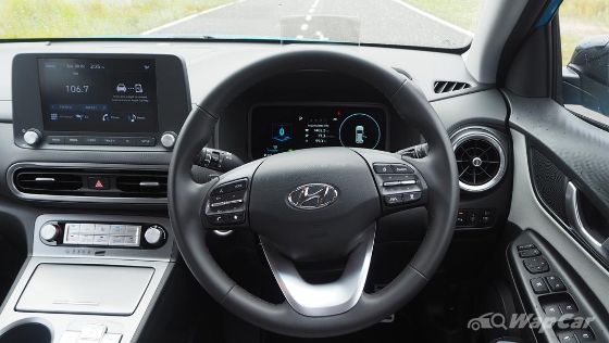 2021 Hyundai Kona Electric e-Plus Interior 006