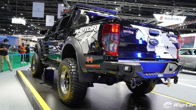 Fully fitted-out 2020 Ford Ranger Raptor showcased in Bangkok, overdone or not? 02