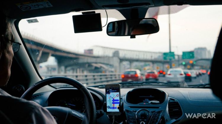 Why your next car should come with Android Auto or Apple CarPlay