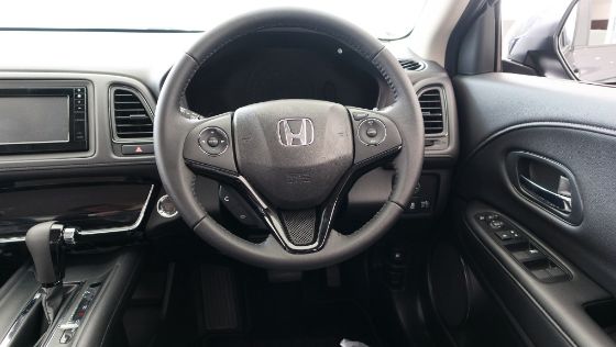 2019 Honda HR-V 1.8 E Interior 005