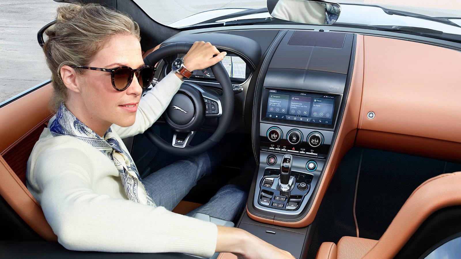 2020 Jaguar F‑TYPE Coupe Interior 001