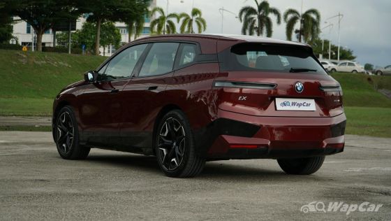 2021 BMW iX xDrive40 Sport Exterior 007