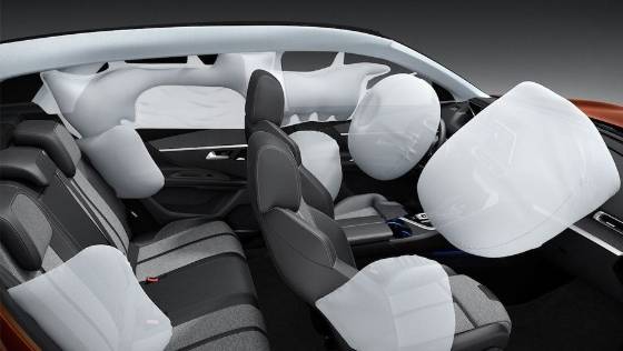 Peugeot 3008 (2018) Interior 009