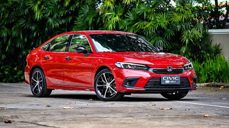Closer look at the 2022 Honda Civic e:HEV that we want, but can't have yet