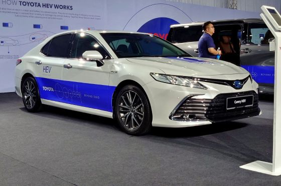 Toyota Camry Hybrid to make a comeback in Malaysia? Previewed at UMWT's Beyond Zero event