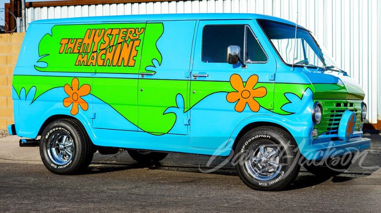 Image 6 details about This Ford Mystery Machine from Scooby-Doo sold for RM  343k but it's not the right van! - WapCar News Photos