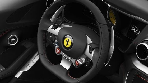 Ferrari Portofino (2017) Interior 008