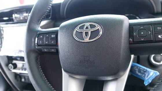 2018 Toyota Fortuner 2.7 SRZ AT 4x4 Interior 006