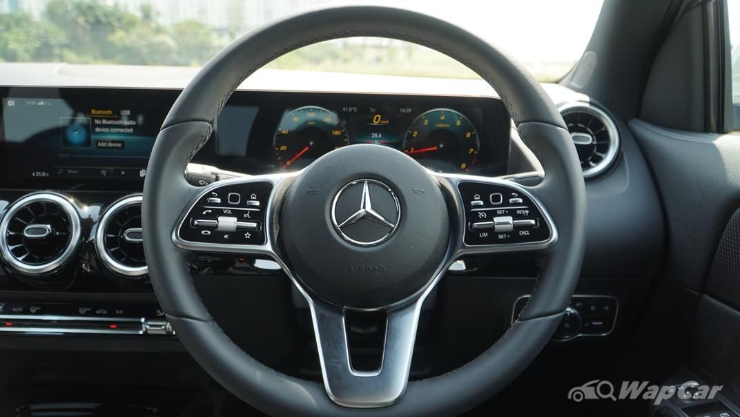 2021 Mercedes-Benz GLA 200 Progressive Line (CKD) Interior 005