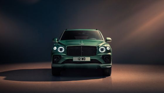2020 Bentley Bentayga V8 Normal Edition Exterior 001