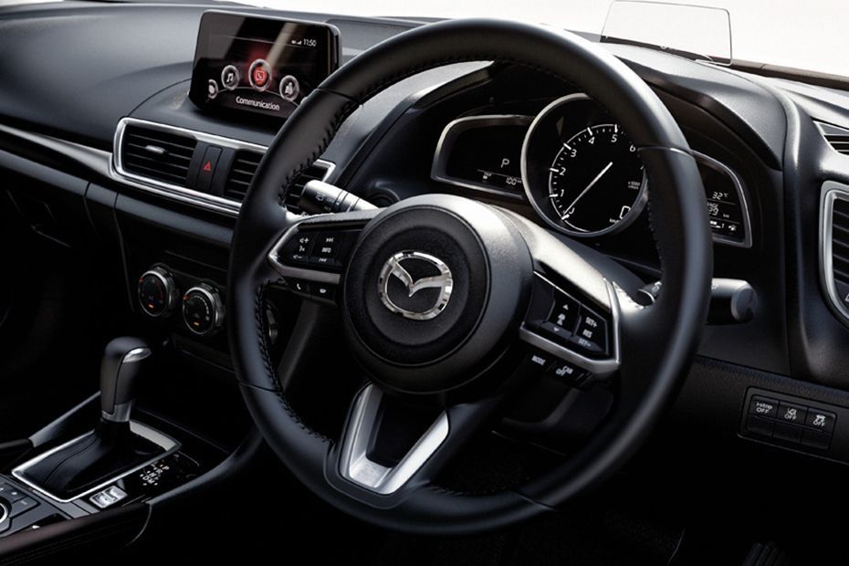 Mazda 3 Sedan (2018) Interior 001