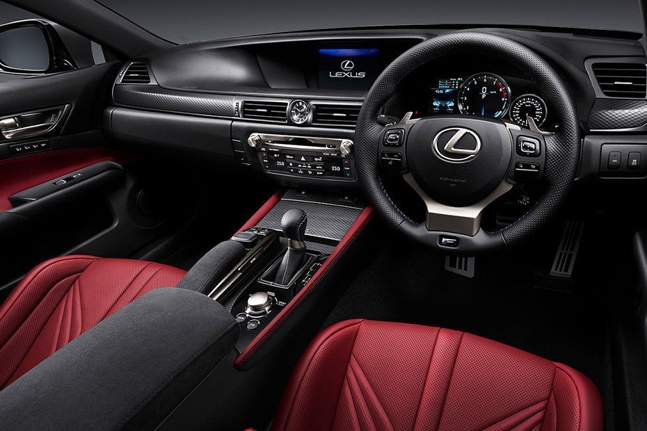 Lexus GS (2018) Interior 001