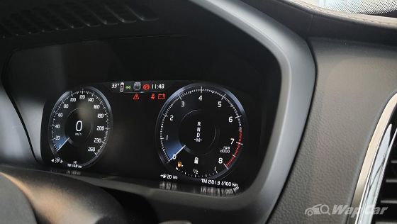 2022 Volvo XC90 B5 AWD Inscription Plus Interior 006