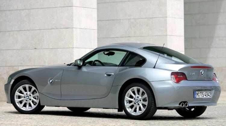  BMW Z4 Coupe (E8) precio del automóvil, especificaciones, imágenes, calendario de cuotas, revisión