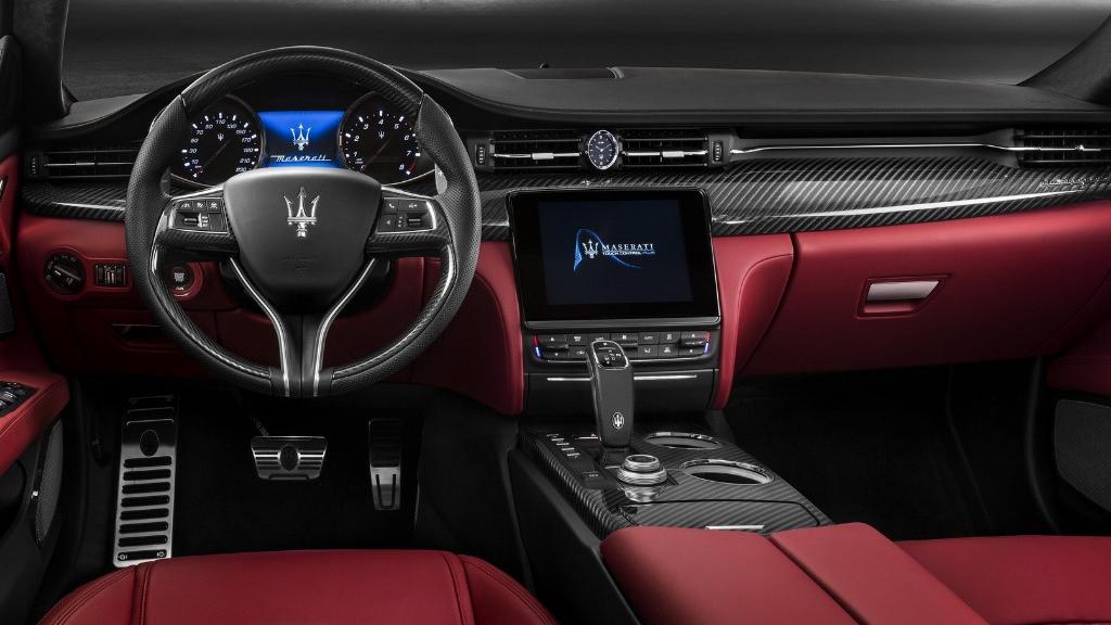 Maserati Quattroporte (2019) Interior 002