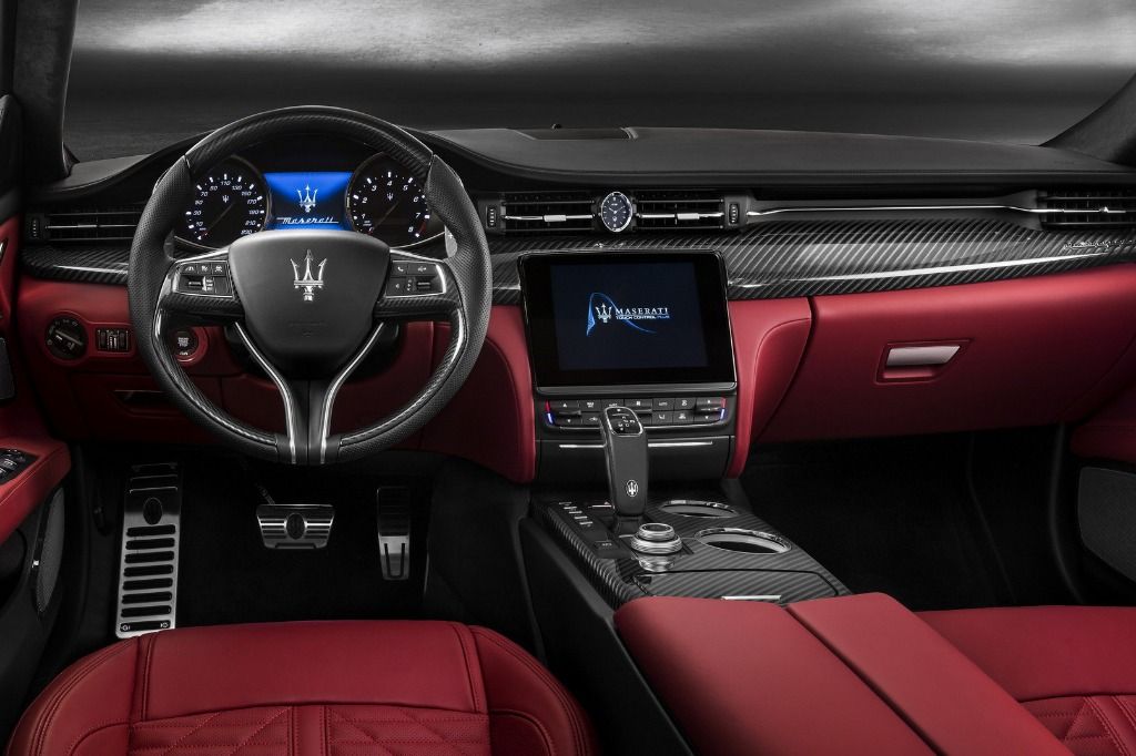 Maserati Quattroporte (2019) Interior 002