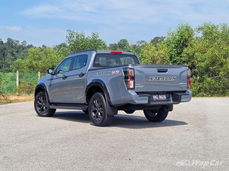 Here's everything that's improved with the 2023 Isuzu D-Max range in Malaysia 01