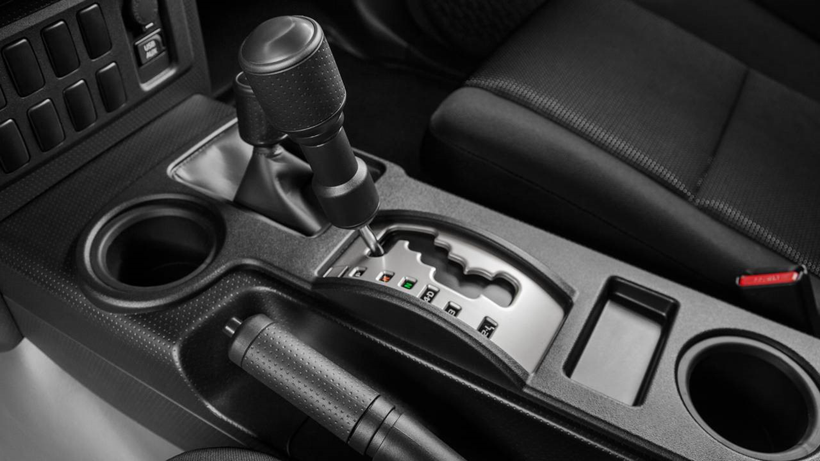 2014 Toyota FJ Cruiser 4.0L V6 Interior 008