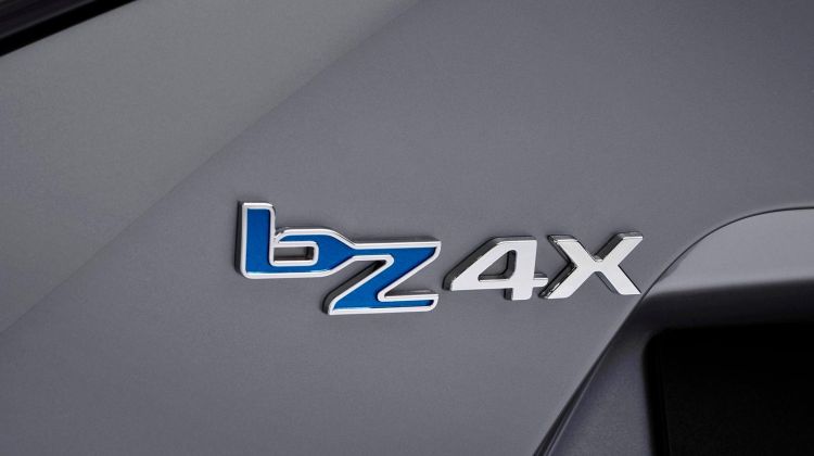Toyota bZ4X EV debuts in Europe - 1 million km batt warranty, remote parking