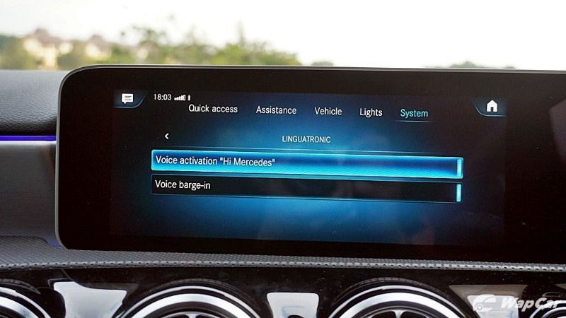 2019 Mercedes-Benz A250 Linguatronic screen