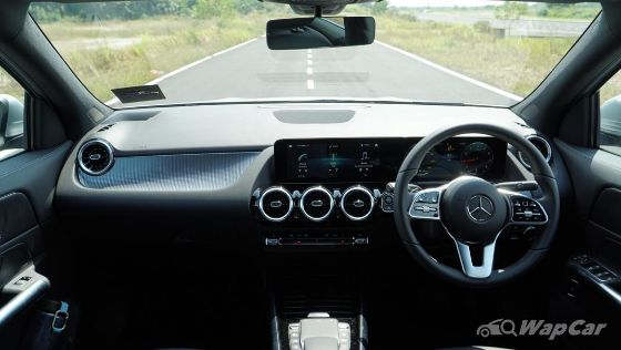2021 Mercedes-Benz GLA 200 Progressive Line (CKD) Interior 001