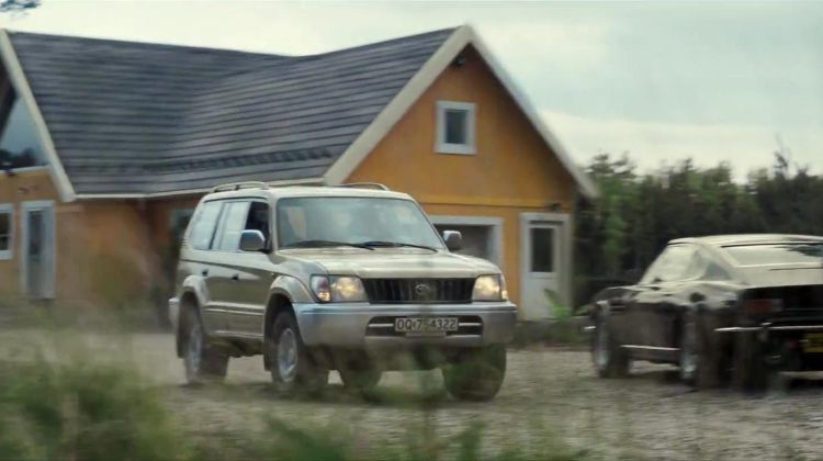 The car that saved James Bond in No Time To Die is a Toyota Land Cruiser Prado! Wait what?