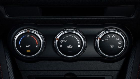 Mazda 2 Hatchback (2018) Interior 004