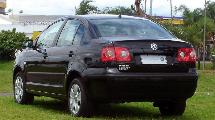  Precio del automóvil Volkswagen Polo Sedan, especificaciones, imágenes, calendario de cuotas, revisión