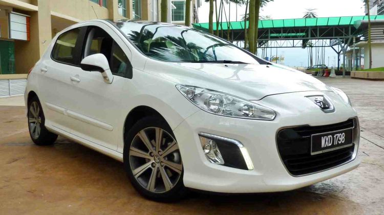 Used Peugeot 308 (T7) for RM 20,000; Save cost on the car for the repairs?