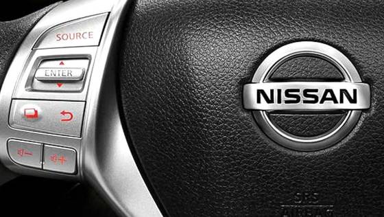 Nissan Navara (2018) Interior 002