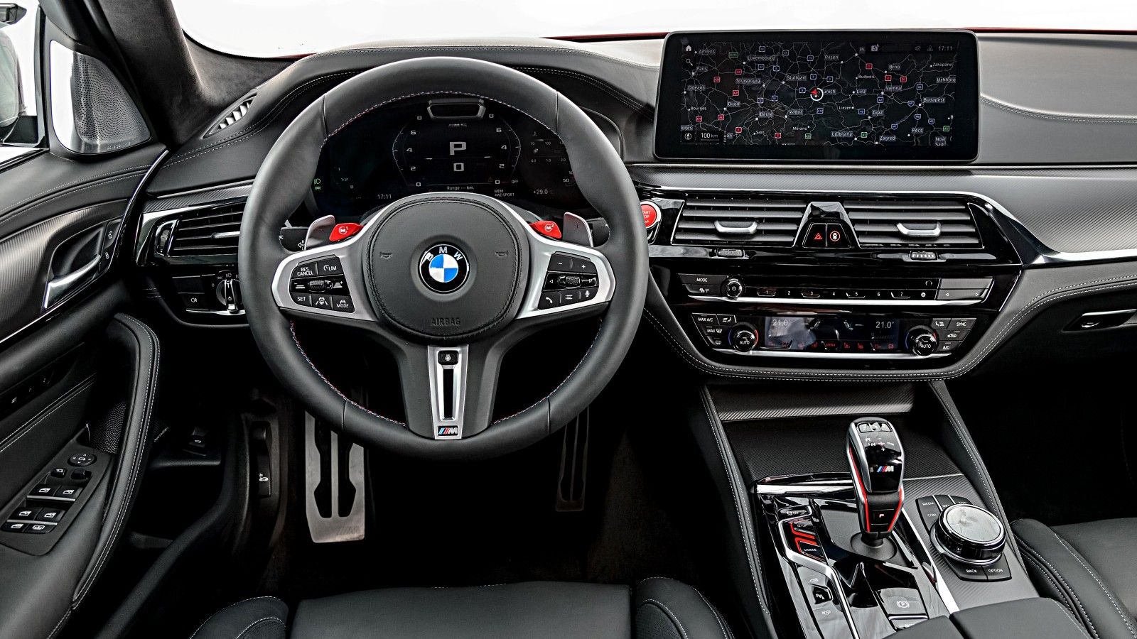 2020 BMW M5 Interior 002
