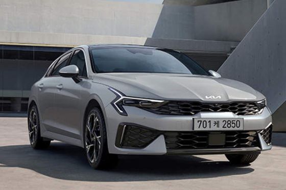 A sexier Korean Accord? 2024 Kia K5 gets a new look and a bunch of features including a fingerprint scanner