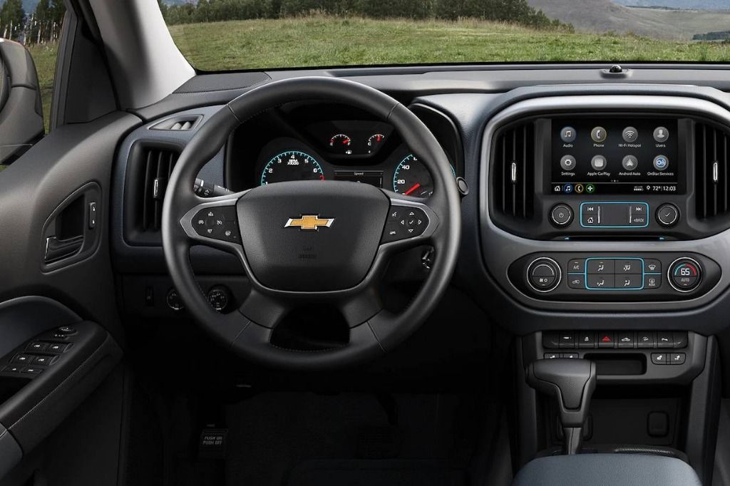 Chevrolet Colorado (2019) Interior 002