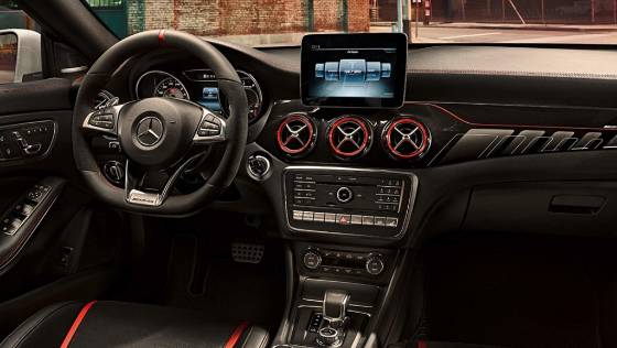 2018 Mercedes-Benz AMG CLA 45 4MATIC Interior 001