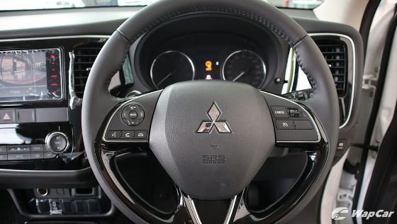2018 Mitsubishi Outlander 2.0 CVT (CKD) Interior 006